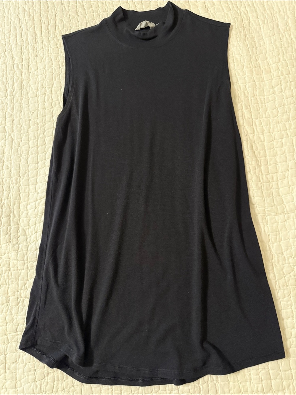 Athleta Black Sleeveless Mock-Neck Tank